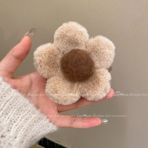 Super Large Plush Hair Clip 🎀 13cm特大号毛绒抓夹 Klip Cakar Rambut Berbulu Super Besar Elegan Hair Claw Fashion
