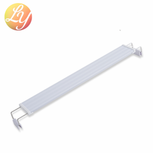โคมไฟตู้ปลา LED รุ่น40-60CM ปรับแสงไฟได้3แบบ/หลายสี LED20-30CM ปรับแสงไฟไม่ได้ ตัวงานกันน้ำและละอองน้ำได้ดี ขนาด8-24นิ้ว ประหยัดไฟ