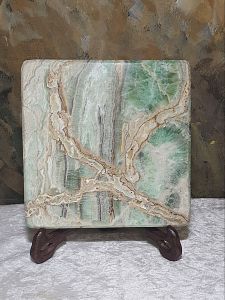 1.22 kg Natural (no heat no dye) Onyx display/mat [Natural crystal]