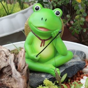 EQUOMT Green Fishing Frog Figurine Resin Crafts Cartoon Animal Fishing Sculpture Funny Handicraft Mini Frog Sculpture Fairy Garden Decor