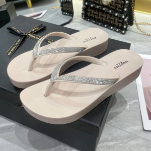 Free Shipping New WomenS Mid-Heel Flip-Flops With Shiny Rhinestones Fashionable Wedge Heel Non-Slip WomenS Sandals Water-Resistant Thick-Soled WomenS Slippers WomenS Slippers