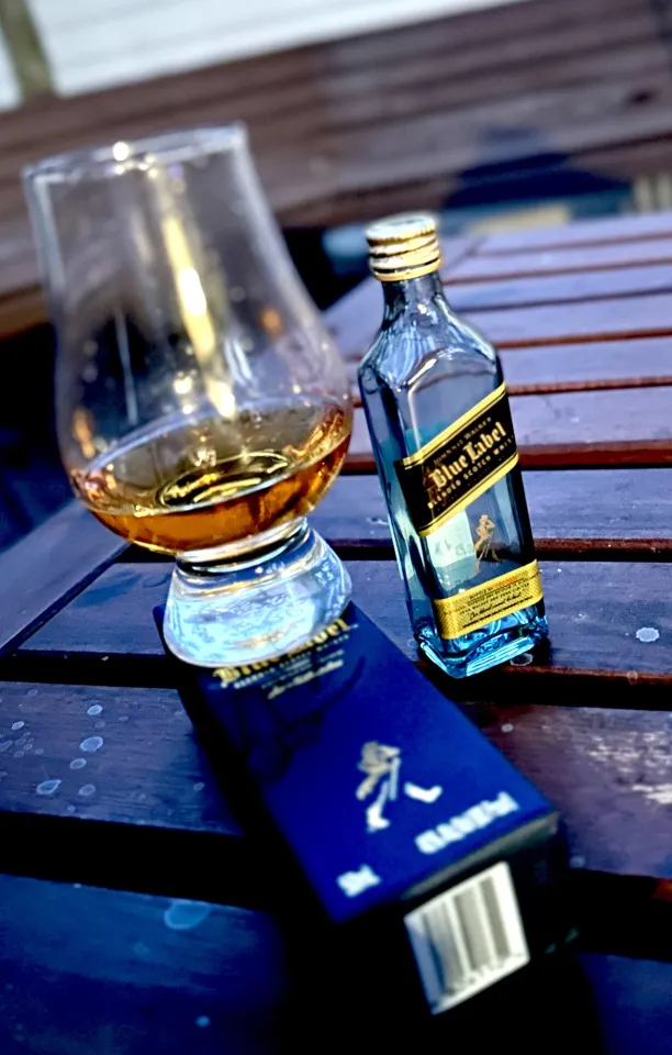 未開封Johnnie Walker Blue Label 50ml 40% Johnnie Walker Blue Label Whisky 50ml 5cl Miniature | Lazada Singapore