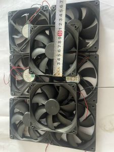 Quạt Fan Case 12CM- Quạt mới 100% - Làm mát PC thùng CPU. Quạt tản nhiệt fan case cho máy tính