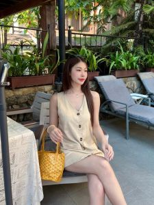 Hana - มินิเดรสลินินมินิมอลน่ารักๆ เดรสสีพื้นแขนกุดใส่ไปทะเลได้ ชิวๆ สาวอวบใส่ได้ ป้าย Sheeny.