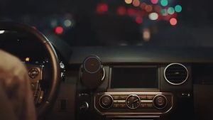 [!!] Sạc xe hơi không Dây Mi 20W  Bảo hành 6 tháng bởi  Malaysia!!