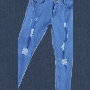 Celana Jeans Gaya Ripped Warna Biru Bahan Blue Denim