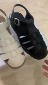 [Free Shipping] Roman-Style Closed-Toe Sandals For Women New Summer Model One-Strap Buckle Flat Sandals Retro Casual Hollow Sandals