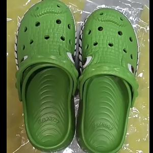 2026 New Cute Crocodile MenS And WomenS Summer Sandals Non-Slip Breathable Clogs For Home And Outdoor Use Parent-Child Shoes