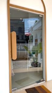 Pakaian Wanita Elegan: Samira Brukat Dress