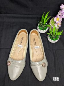 COD - Sepatu FlatShoes Wanita Balet Korea Variasi Bunga Sol Karet Anti Slip Size 37 - 40