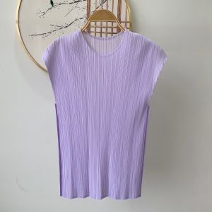 เสื้อยืดอัดจีบสำหรับผู้หญิงฟรีไซส์คอกลมหรือกางเกงที่มีกระเป๋าครอป #9102 #8996 (เสื้อยืดและกางเกงแยกจำหน่าย)