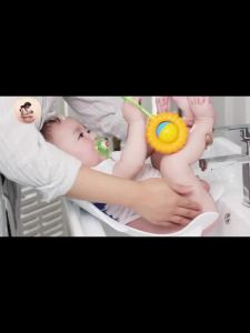 Baby hip washing stand Baby butt washing pad Baby butt washing chair Baby bathtub baby chair baby potty baby butt washing chair
