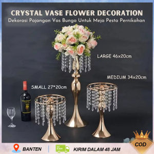 stok lokal twist candle holder ornamen alat peraga pernikahan wayfarer vas logam besi akrilik rumbai pernikahan wayfarer besi Twist candlestick ornament wed
