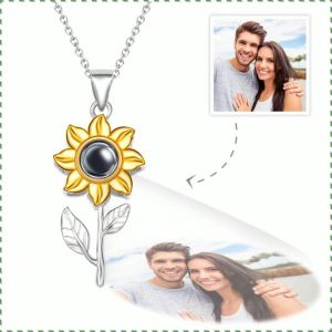 Pendant Projection Function Sparkling and Moving Necklace Pendant Charming Style Micro-carved Micro-set