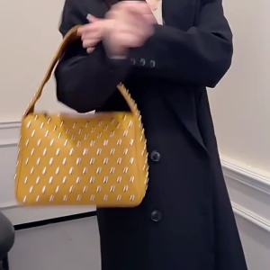 Retro Punk Style Small Studded Shoulder Bag PU Leather Purse for Stylish Women Small Handbag Single Strap Underarm Bag