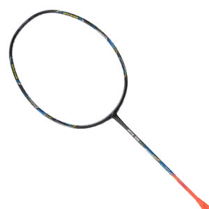 HUNDRED BATTLE 600 BADMINTON RACKET (Sportsclick)