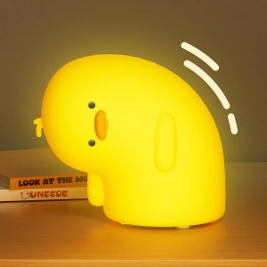 New LED cute duck night light duck silicone kindergarten night light C-type rechargeable 3-level dimmable desk light with touch sensor suitable for bedrooms and living rooms.