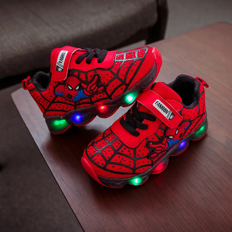 Ready Stock] New Children Spiderman Shoes Night Flash Sports LED