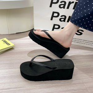 [Free Shipping] Summer Womens Simple New Style Flat Beach Sandals for Outdoor Wear Non-Slip Fashionable Flip-Flops