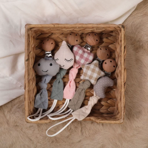 Chic Flexible Baby Pacifiers Clips Teethers for Shower Gift 10 Options for Pacifier Shower Teething Strap Binky Holder