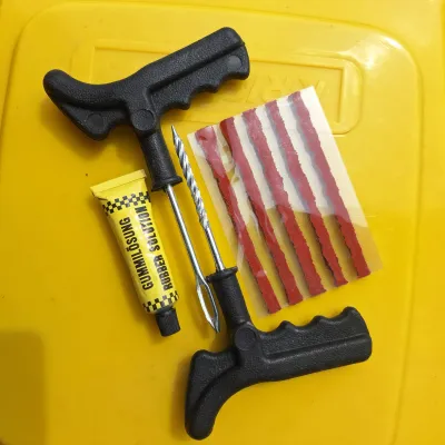 PROMO!! Alat Tambal Ban Tubles Tubeless Set Gagang Karet + Isi Refill Lem