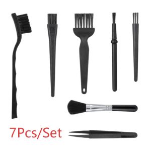 7 in 1 Laptop Cleaning Kit Portable Keyboard Dust Cleaning Brush Nylonanti Static Brush Set Black