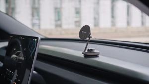 TPARTS Vacuum Suction Magnetic Phone Holder for Tesla Model Y/3/X/S Upgraded Suction Cup Car Mount with 360 ° Rotation and Retractable Phone Holder
