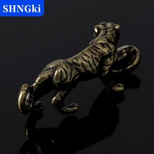 SHNGki Đồ trang trí Tượng Hổ bằng đồng thau đồ trang trí bàn văn phòng hình hổ hoàng đạo Trung Quốc
