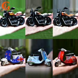 Harley Motorcycle Model Simulation Vespa Women Motorbike Toy Retro Locomotives with Pull Back Function Wheels Can Glide