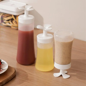 350ml Inverted Transparent Squeeze Bottle with Lid Portable Sauce Seasoning Box Dispenser Salt Jar Spices Bottle