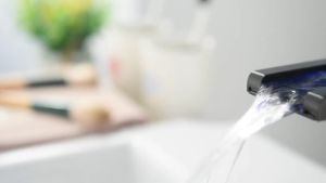 Luxury LED Black Basin Faucet Tall And Short Tap Bathroom Single Handle Cold and Hot Water Flow Produces Electricity