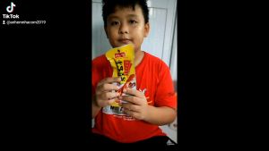 (Chính hãng date xa) Chân gà cay chân gà Bách thảo Hey Yo gói 40g hút chân không