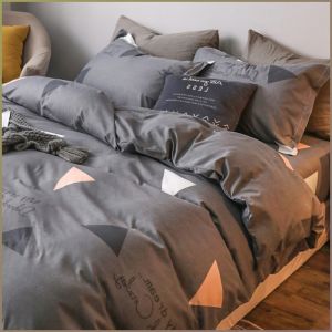 เครื่องนอน นุ่มนวลและเรียบเนียน ทนทาน ปลอกผ้านวม ไม่อับชื้น ไม่ ระบายอากาศ ได้ดี ไม่มีการซีดจาง