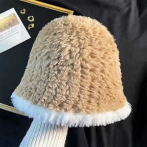 COVIEEZB Windproof Girls Bucket Hat Warm Thick Faux Fur Bucket Hat Fashion Outdoor Lamb Fleece Basin Cap Women