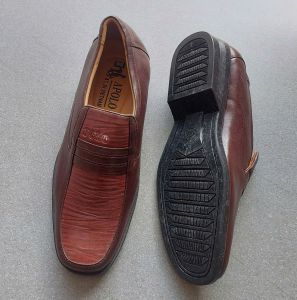 giày da nam kiểu giày mang tiện lợi lịch sự chỉ may full đế siêu bền chất liệu quai mềm mang êm chân size từ 39-43.