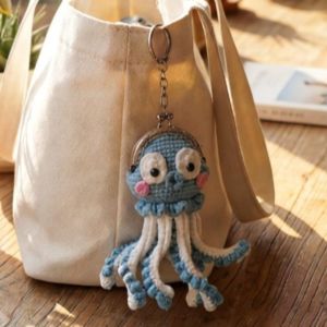 YRUQYS Handmade Knitted Octopus Bag Cute Colorful Keychain Storage Bag Lightweight Ocean Theme Kiss Lock Coin Purse Travel Storage