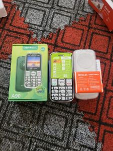 Điện thoại bàn phím A60pro - A90pro Sóng 4G 2sim Dành cho người già cao tuổi - Màn 2.4 - Pin 6800mah