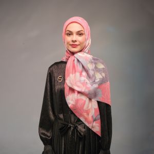 Shafira Izara Printed Scarf | Hijab Kerudung Segi Empat Motif