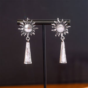 Fashionable Ring Gift 欧美夸张金属太阳花流苏长款耳环女时尚轻奢高级感百搭耳钉耳饰品