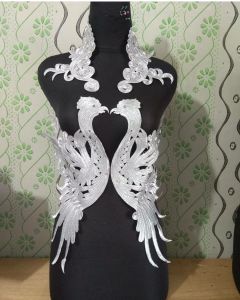 Renda Bordir Motif Burung Merak: Dekorasi Interior Unik