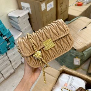 Túi đeo vai đeo chéo vân lá kim dây đeo quả chuông chỉnh ngắn dài 1595