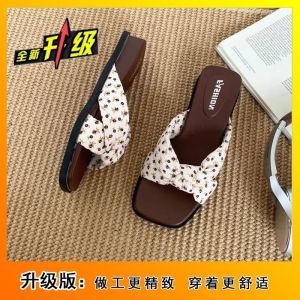 [Free Shipping] Small Floral Print Thick-Soled Wedge-Heeled Sandals For Women Summer Outdoor Wear 2026 New Style Perfect With Dresses Casual Slip-On Sandals