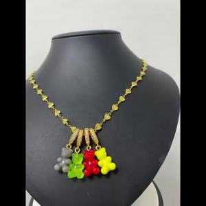 Dây chuyền gấu cho phụ nữ mặt dây chuyền mạ nhựa cảm giác cao cấp độc đáo trang sức trái tim đa năng sang trọng nhẹ nhàng ins18K Dây chuyền xương đòn vàng