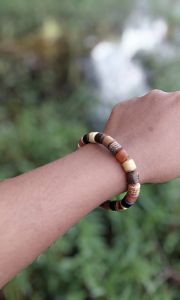 Gelang Kayu Bertuah Kombinasi 9 Macam Size 8mm - Bracelets