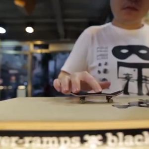 Ván Trượt Ngón Tay Có Vòng Bi Ván Trượt Gỗ Phong Chuyên Nghiệp Móc Khóa  Quà Tặng Sinh Nhật Thi Đấu Thể Thao Con Trai