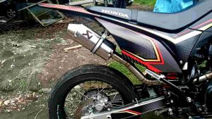 Kualitas Knalpot Racing Akrapovic Untuk Motor CRF 150 L Fullset
