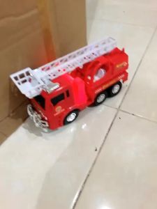 Mainan Mobil Pemadam Kebakaran Besar-Truck Damkar Baterai