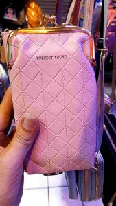 Tas dompet hp perfect young#tas selempang hp perfect young#tas slingbag perfect young#tas selempang mini hp perfect young#tas hp (bisa cod)