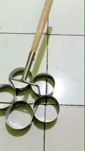 cetakan pisang goreng madu lubang 5 Cookie Press Stainless Bakeware Alat Bulat - Lazada