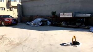 ป้ายเหล็กห้ามจอด พับขึ้นลงได้ ควบคุมโดยรีโมท กันฝน รถทับได้ ใช้แบตเตอรี่ลิเธียม